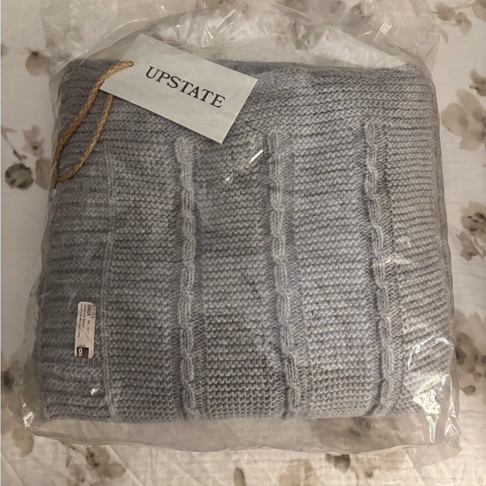 Upstate Lamb’s Wool Gray Knit Blanket